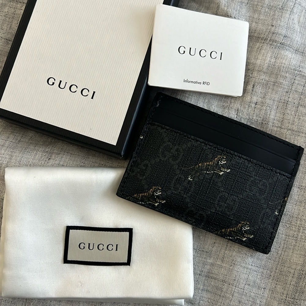 🆕💯% Auth Gucci GG Supreme Canvas Card Case NWT Black Tiger 🐅